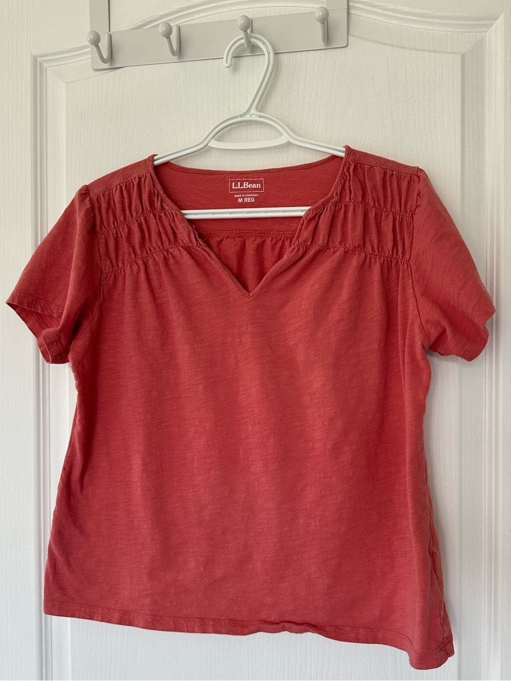 L.L. Bean Organic Cotton Slub Tee Smocked V-Neck Short Sleeve Top Coral Boho M